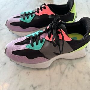 New Balance sneakers - multi colours!
